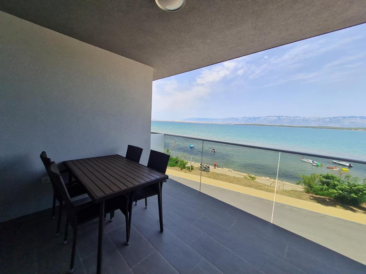 Apartmani Adria Нин Екстериор снимка