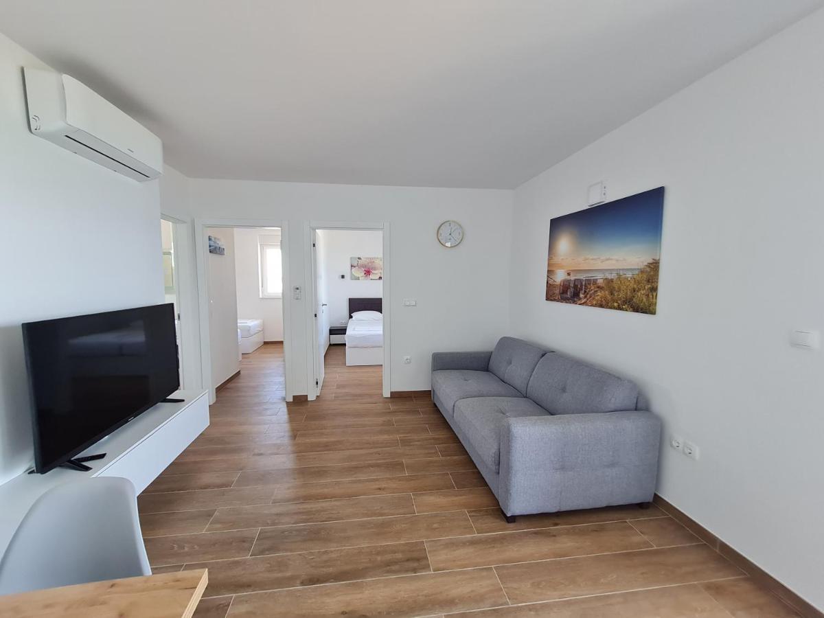 Apartmani Adria Нин Екстериор снимка