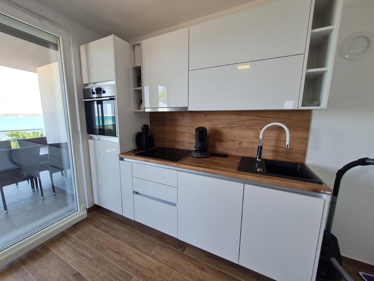Apartmani Adria Нин Екстериор снимка